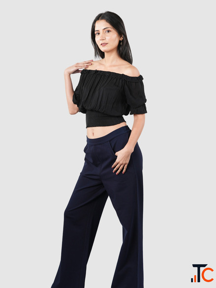Bold and Beautiful Crop Tops for Women's Summer Styles