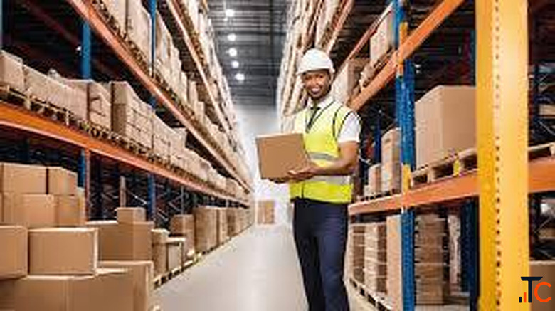 WE ARE HIRING STORE EXECUTIVES