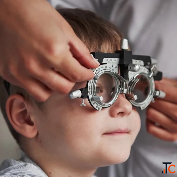 Experienced Eye Surgeon at Drishti Eye Hospital Panchkula