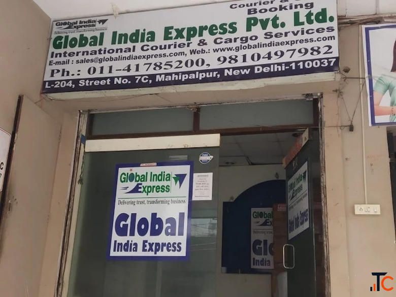 Affordable Courier Charges from Delhi to UK Global India Express