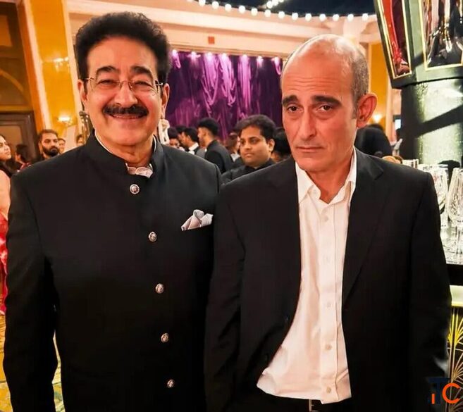 Sandeep Marwah of FFI Proposes Akshaye Khanna for the Second Edition of the National CINEKIND Awards