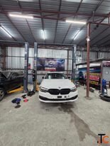 German precision meets expert care at VehicleFix