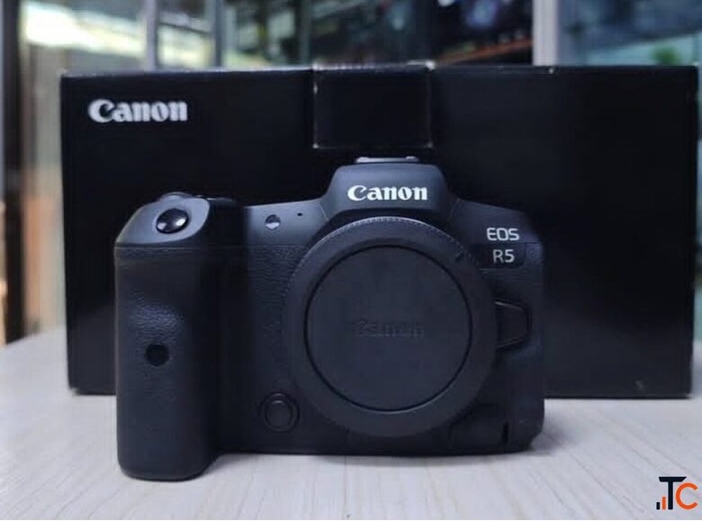 Canon EOS R5 Mark II Camera for sales