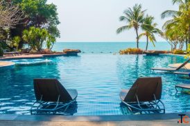 Swimming pool builders near me