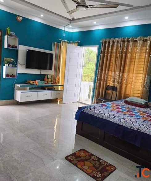 Aangan Vatika Villa - Buy a ready-to-move-in villa in Noida Extension