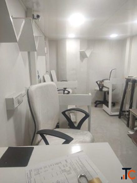 Furnished Office for Rent Kandivali