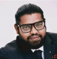 Orthopedic spine surgeons in Mumbai - Dr. Raj Sakhrekar