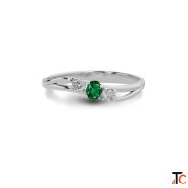 Buy Emerald Rings Online - Certified Natural Emerald Rings at Great Prices