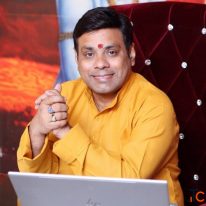 Dr Vinay Bajrangi