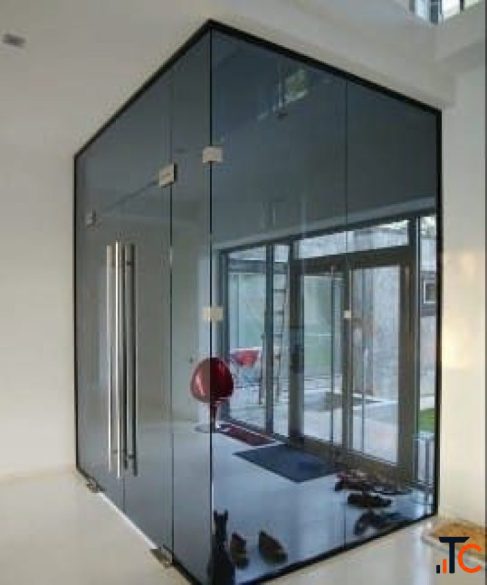 TUFFEN LAKER RELING FLLUTED GLASS DEALER SHOP