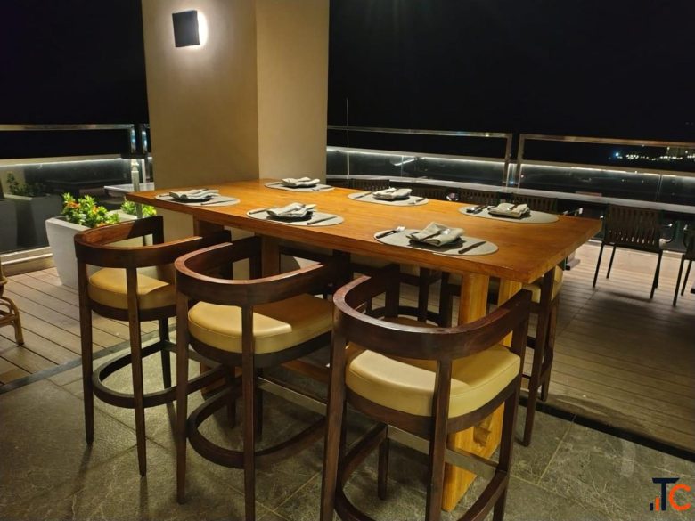 Furniture Manufacturers in Delhi - Custom Furniture Solutions