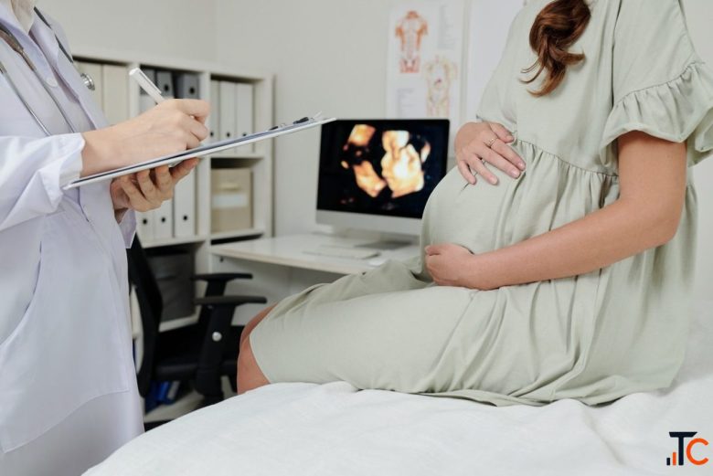 Best IVF Specialist In Delhi Dr Archana Dhawan Bajaj