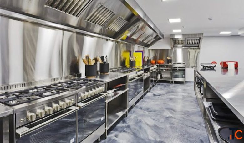 What Should You Consider When Choosing Commercial Kitchen Equipment