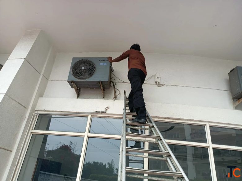 Consistent AC Service in Gurgaon Sector 14 for Long-Term Reliability