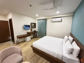 Santrina Hotel - Best Hotel Stay in KHB Colony 5th Block Koramangala