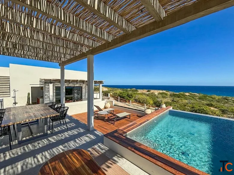 Casa Del Mar