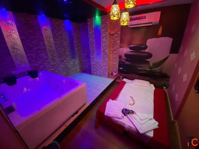 Oceanic Spa - Spa In Bandra Mumbai