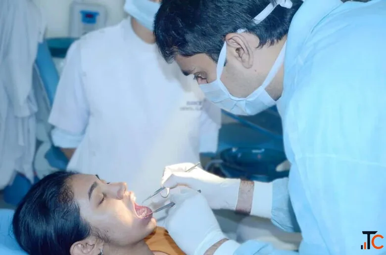 Best Denture Clinic in Chandigarh for Custom-Fit Dentures