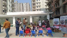 Best english medium school on deva road - Study Hall School