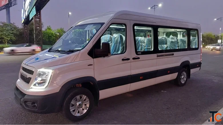 Book Best Urbania Tempo Traveller in Gurgaon