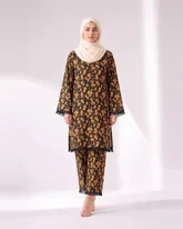 Shop Stylish Unstitched Lawn Suits Online at Chase Value