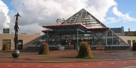 247 taxi Rijswijk naar Schiphol