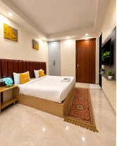 Lime Tree 1BHK Service Apartment Sector 52