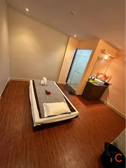 Spa Villa Spa In HBR Layout