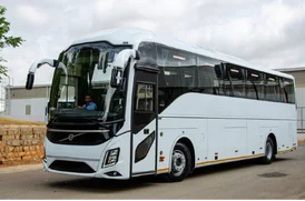 How Can a Luxury Bus Make Your Destination Wedding from Mumbai Easier