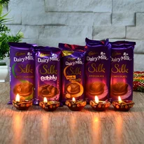 Surprise Family and Friends with Beautiful Diwali Gift Hampers in Ahmedabad - OyeGifts