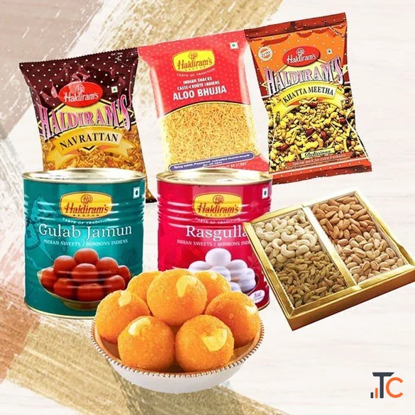 Surprise Family and Friends with Beautiful Diwali Gift Hampers in Ahmedabad - OyeGifts